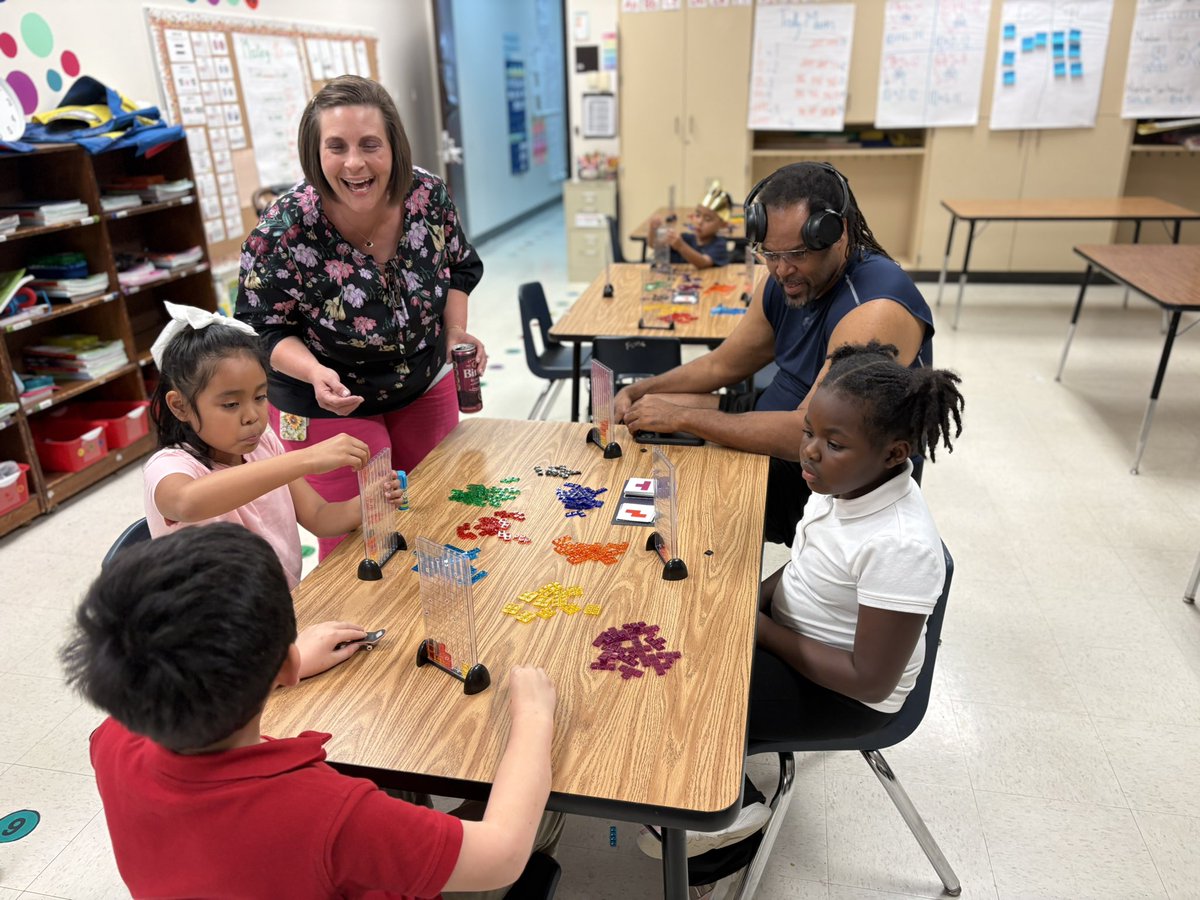 🐼  🎀  𝒯𝓇𝒶𝐿𝒾𝓈𝒽𝒶  🎀  🐼 tweet media