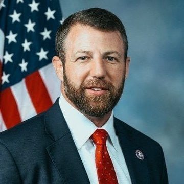 🚨BREAKING: Markwayne Mullin says he’s ready to ram the SAVE America Act through with a talking filibuster. Fifty votes plus JD Vance and it’s done. No more hiding behind process. If you believe only citizens should vote, prove it. Lock it in. Pass the SAVE Act and secure the