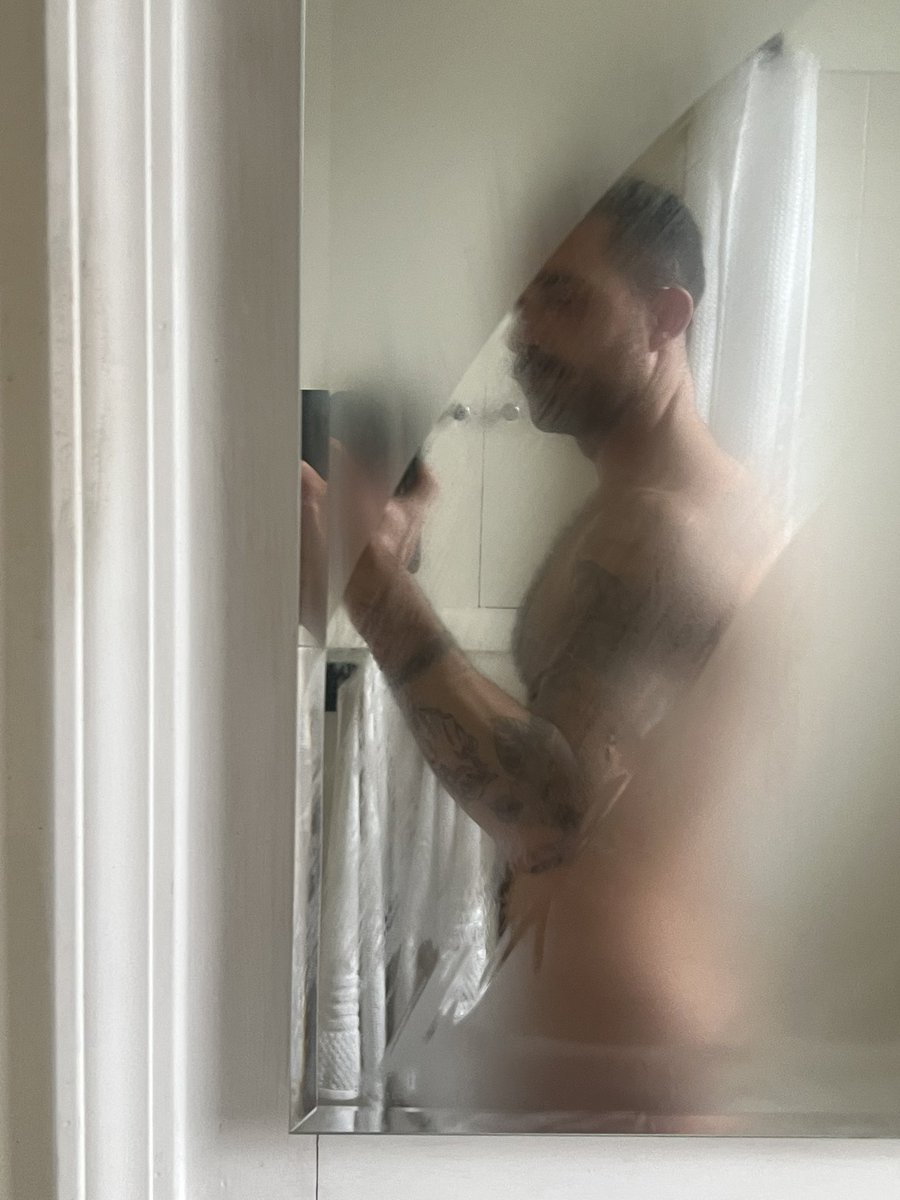 sam’s sorta slutty dad tweet media