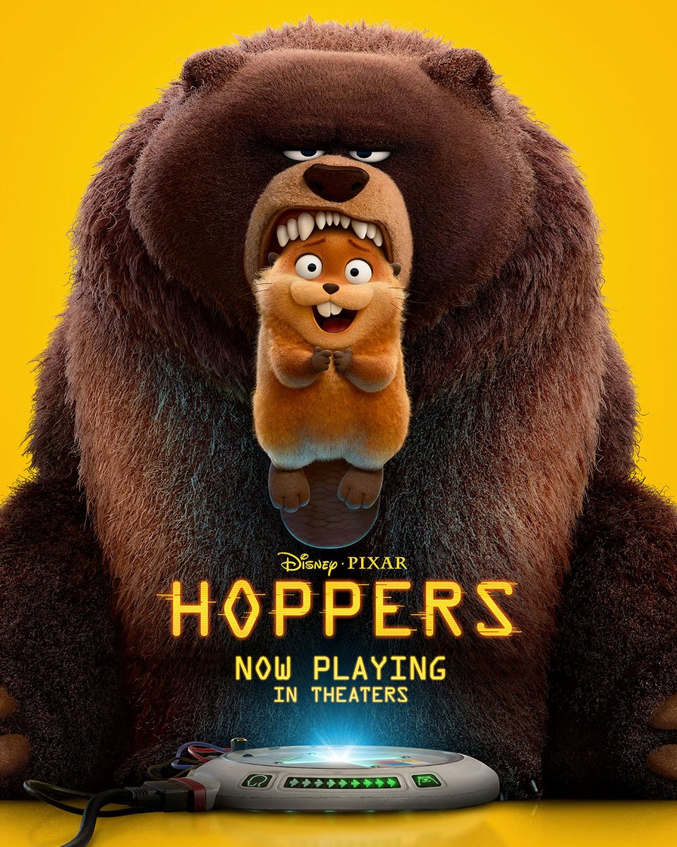 Disney Store tweet media