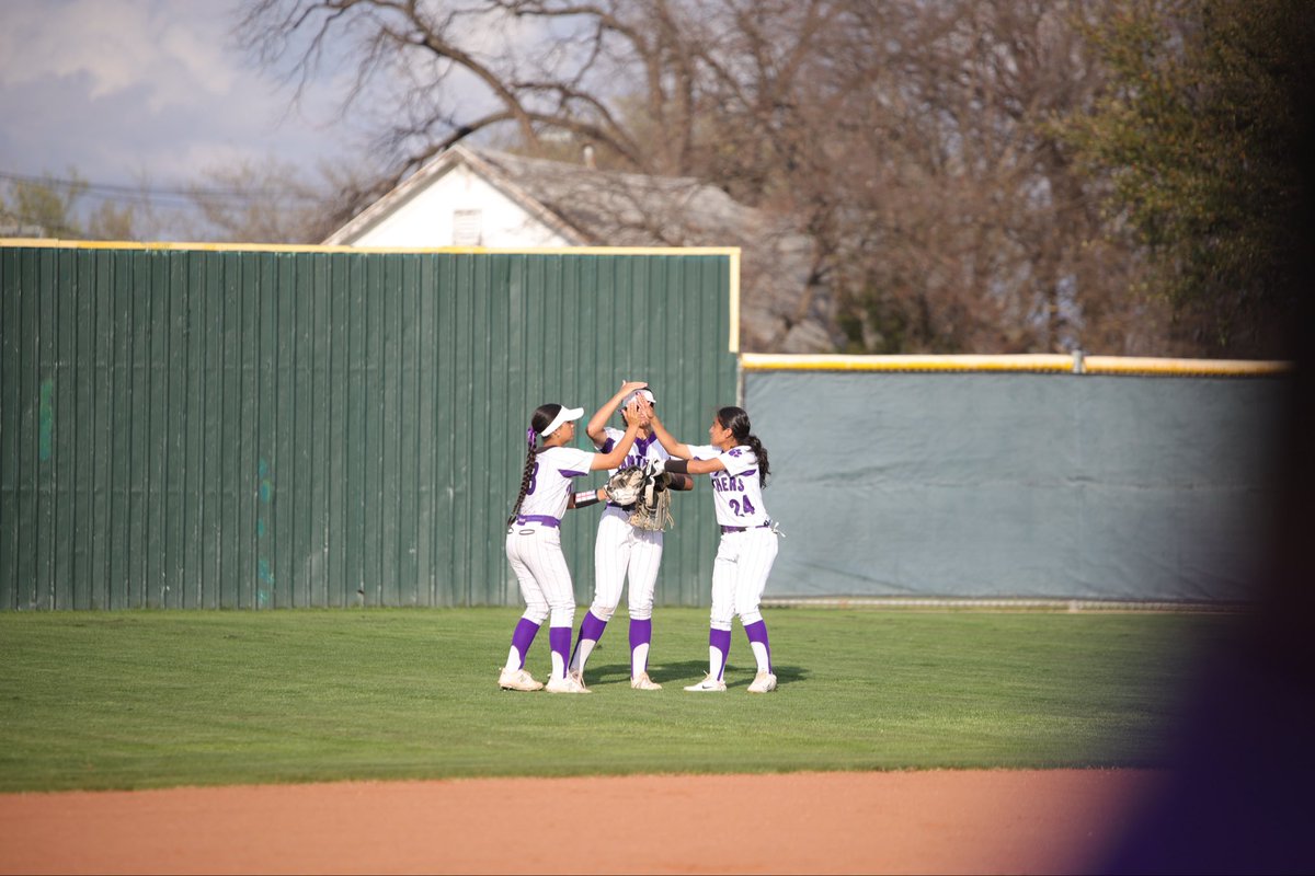 Paschal HS Softball tweet media