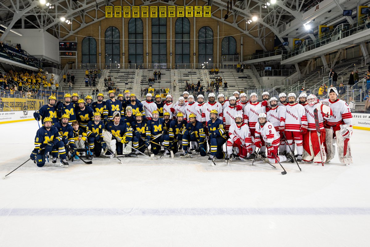 Michigan Hockey tweet media