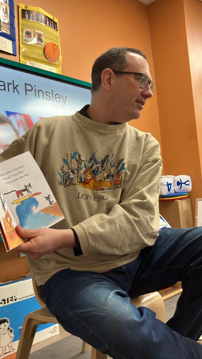 📚✨ Thank you to Mark Pinsley for joining us at CSC Downtown to celebrate Read Across America! We appreciate you taking the time to inspire our young readers! ❤️📖

#ReadAcrossAmerica #CSC #EarlyLearning #ReadingMatters