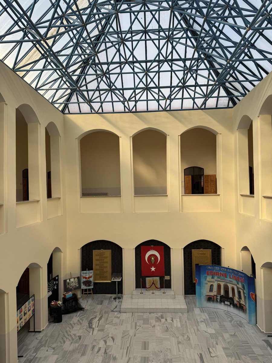 Cihat Arslan tweet media