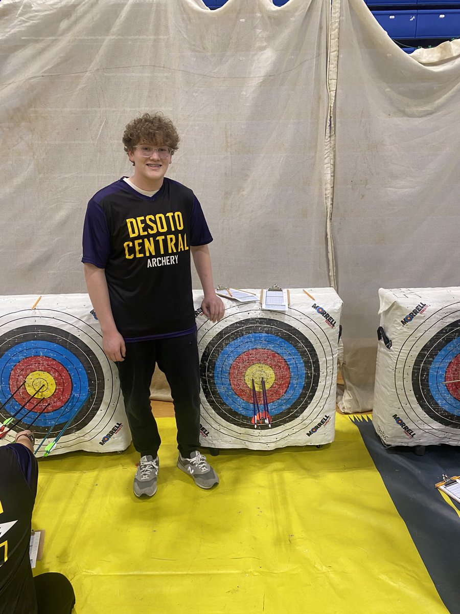DCHSArchery's tweet photo. Your Jags picked up a win in their last regular season match of the year, and Hank Hood added to his total of 50’s on the year! https://t.co/hwqf4rwb81