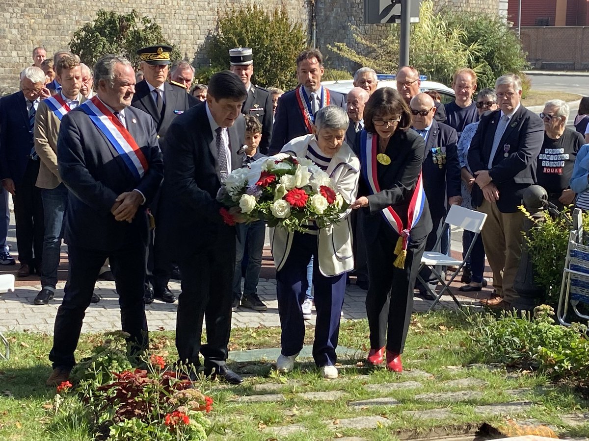 senateur61's tweet image. Si vous croisez la route de @guybirenbaum qui raconte le combat de #AkaPapa #RobertBirembaum , ne ratez pas le rendez-vous de l’Histoire et de la République .
Émotions et respect .. ces résistants nous obligent .. 🇫🇷 #RouteLeclerc @BAYARDChris @LilianeGOYCETA