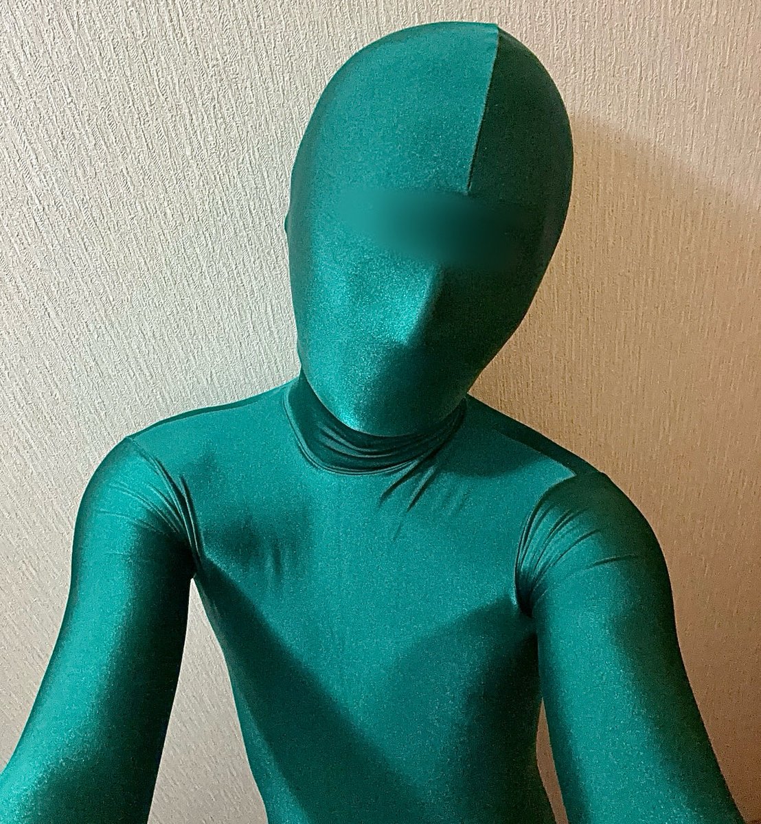 こんばんは。
最近もゼンタイは着ています。
#zentai