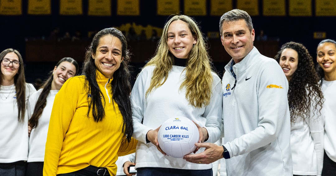 Hofstra Volleyball tweet media