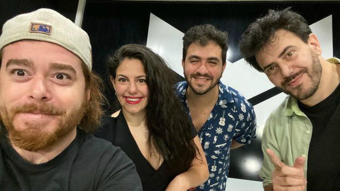 <a href="/chismesxstream/">chismesxstream</a> Los que se quejan que Vicky Garabal se va a Olga les quiero recordar un programa 👇🏻