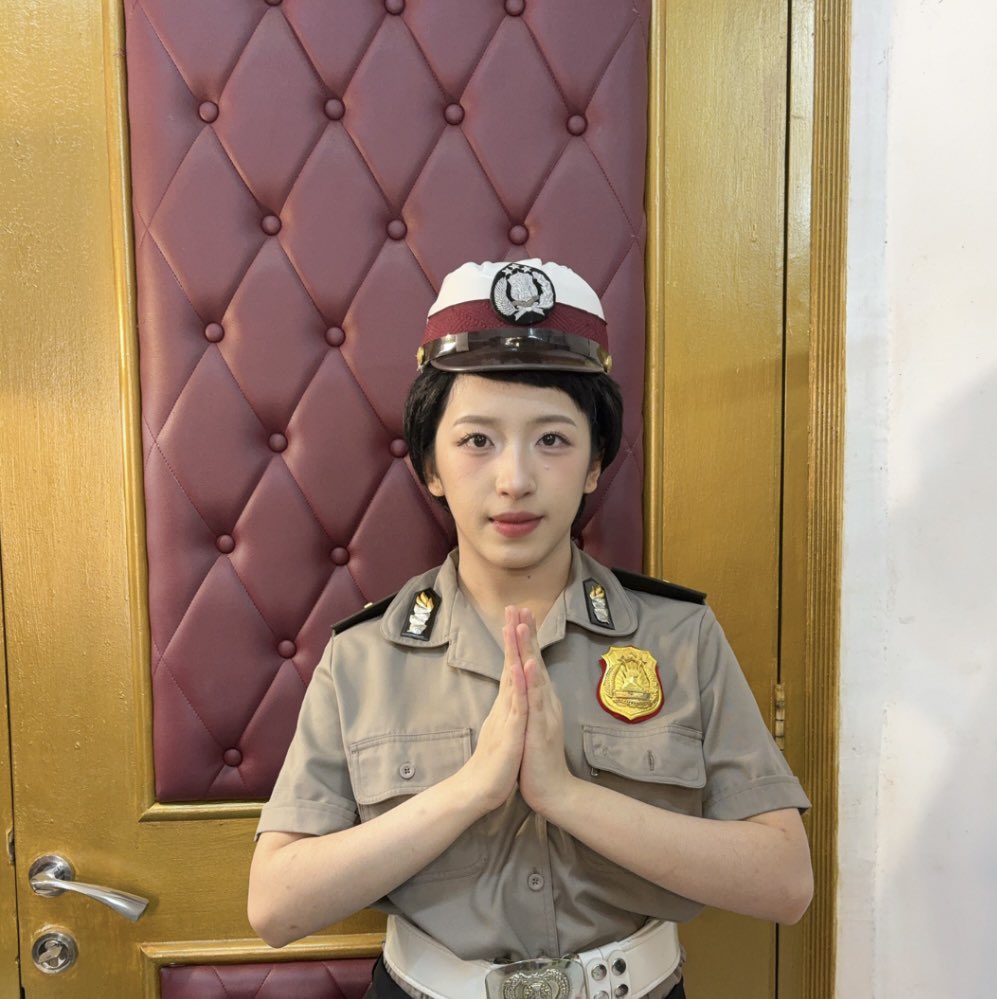 Desy Natalia tweet media