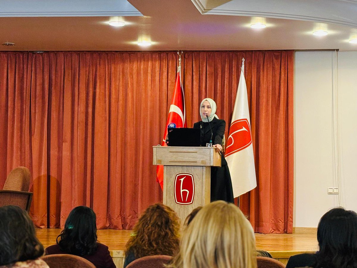 SafaKocoglu's tweet photo. 📍Hacettepe Üniversitesi’nde, Spor Bilimleri Fakültesi ve Kadınlar için Spor ve Fiziksel Aktivite Derneği iş birliğinde; 

Bakanlığımız, @TMOK_Olimpiyat ve @TurkParalimpik destekleriyle düzenlenen Geleceğin Kadın Spor Liderleri Programı’nın açılışını gerçekleştirdik.

@gencliksporbak olarak kadınların sahada ve yönetimlerde daha görünür, daha güçlü, daha etkin roller üstlenmesi için çalışmalarımızı sürdürüyoruz.
