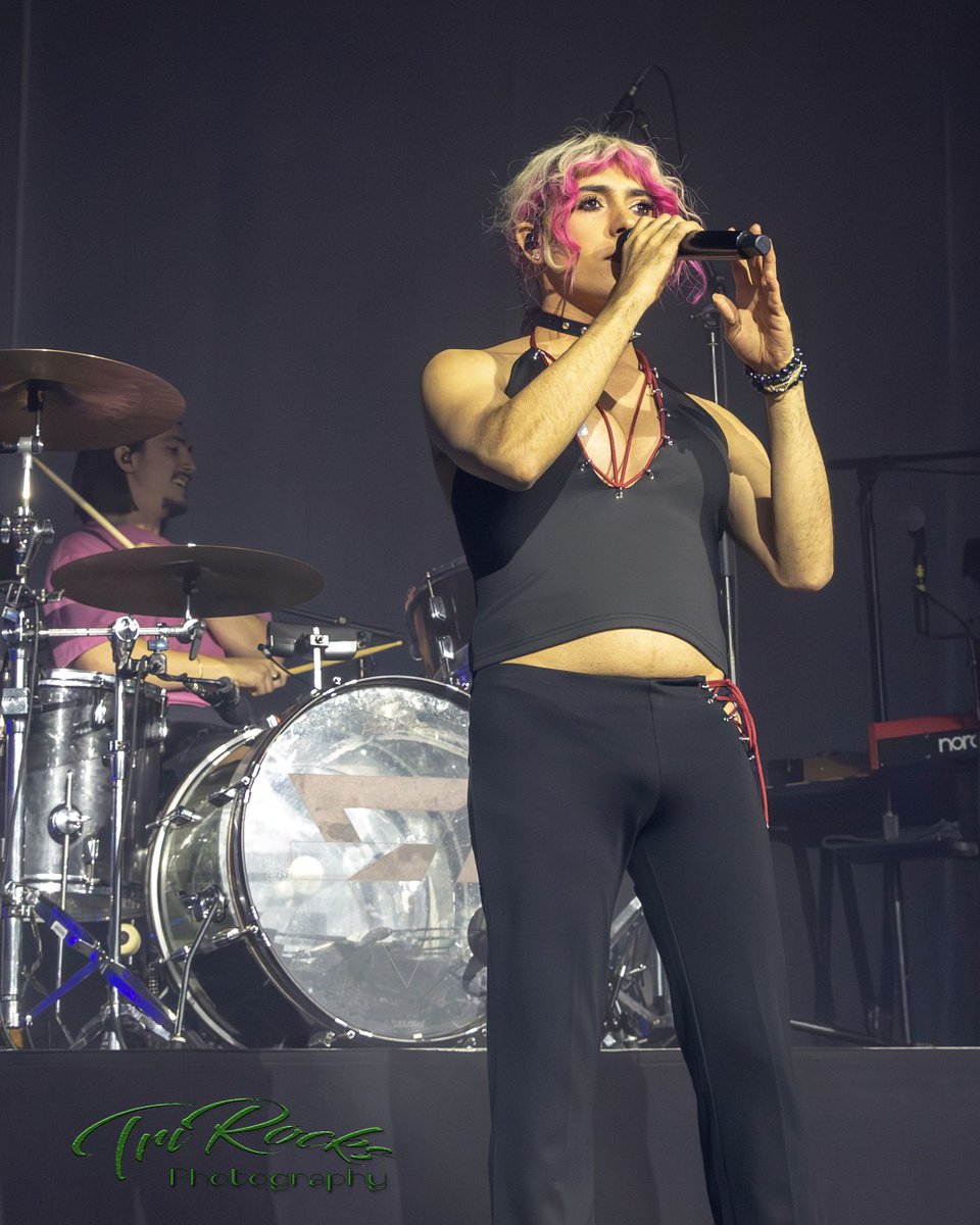 TriRocks tweet media