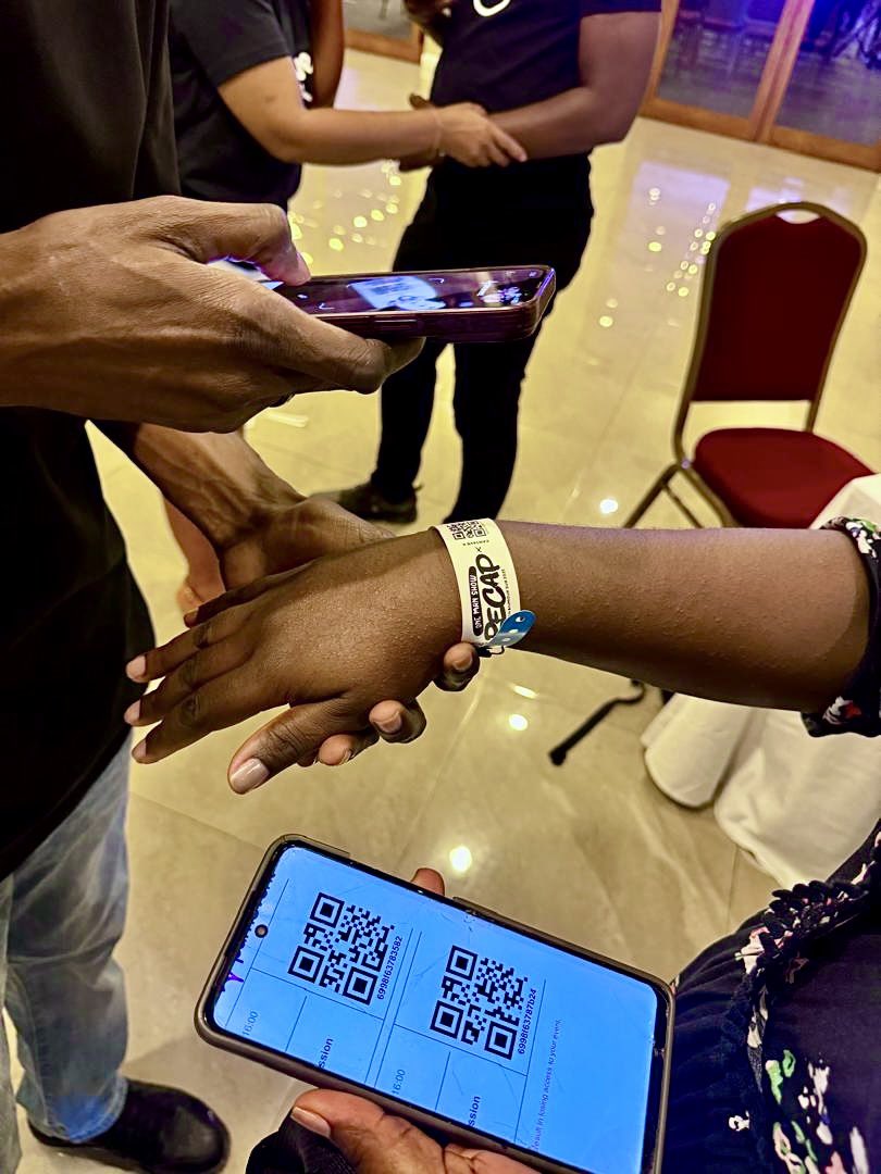 Pamevent tweet media