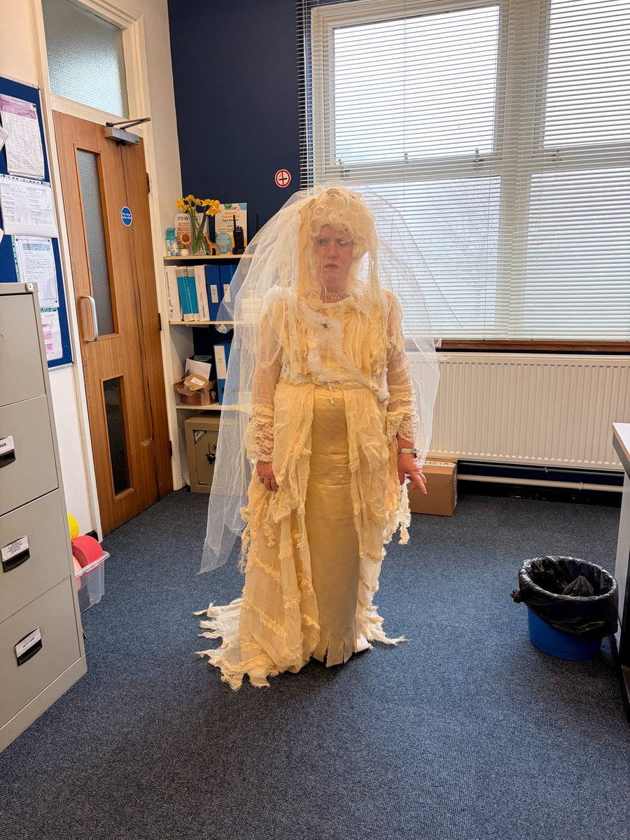 Ysgol Rhiwabon tweet media