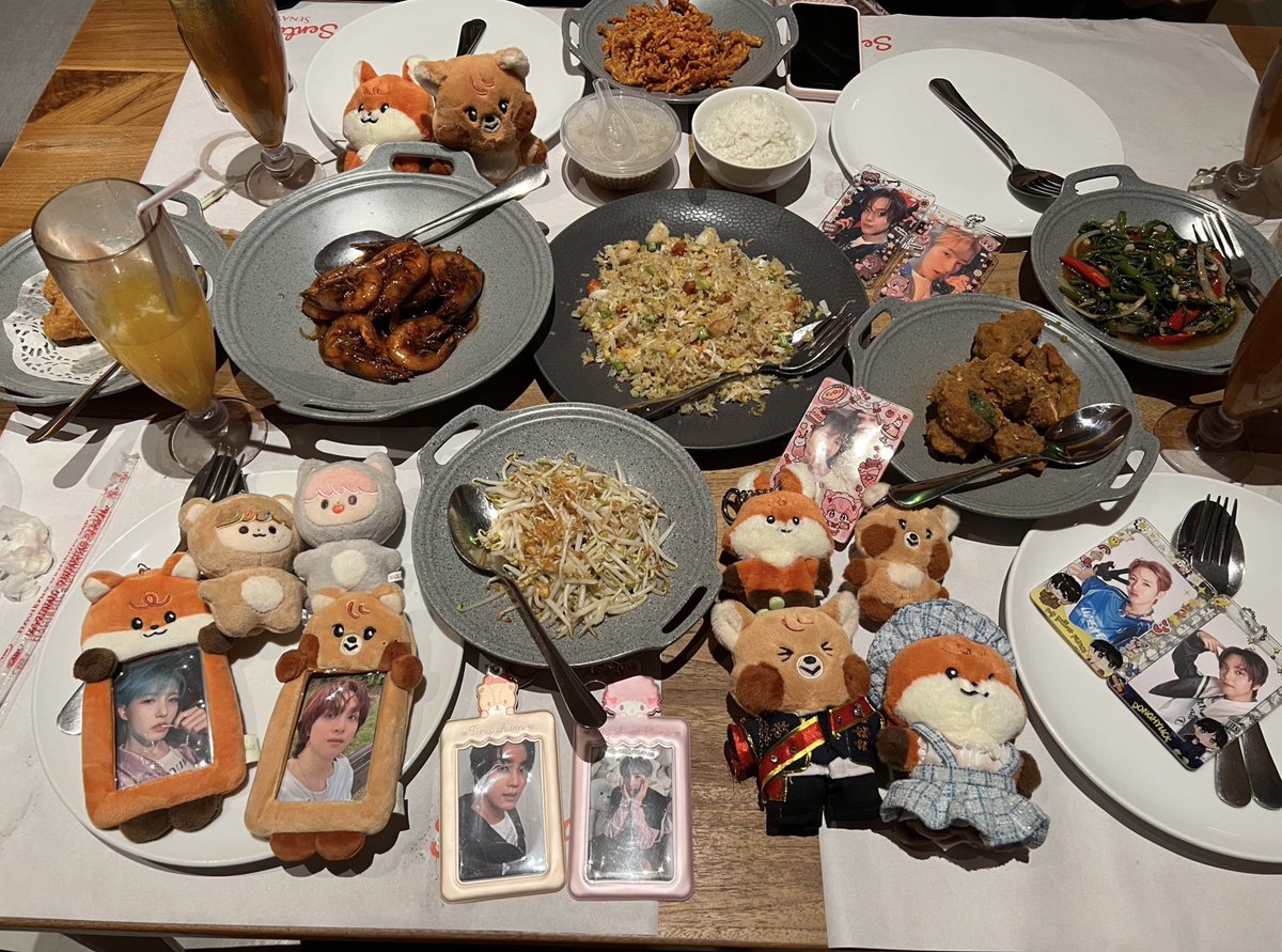 vee (rest) tweet media