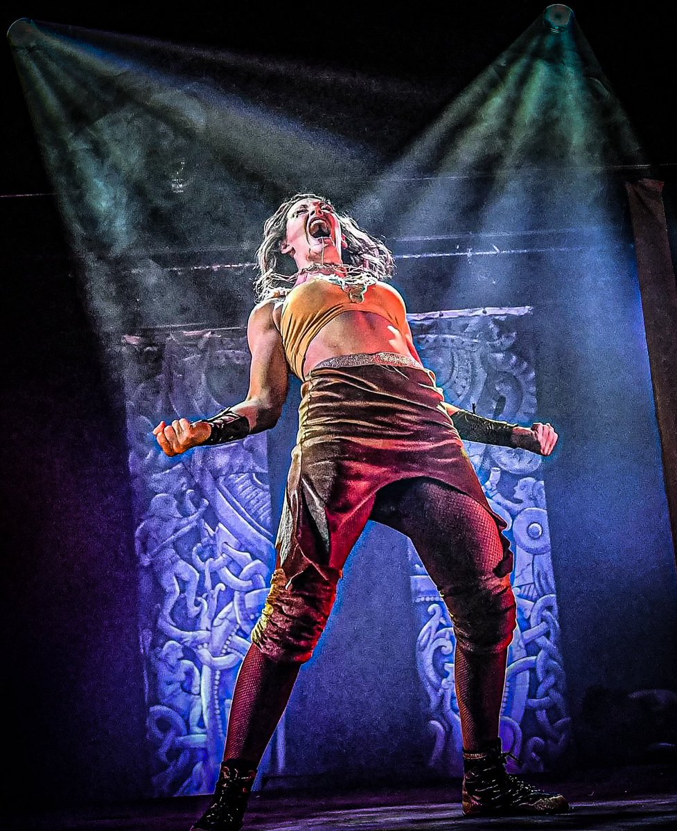 Heidi Katrina ハイジ • カトリーナ tweet media