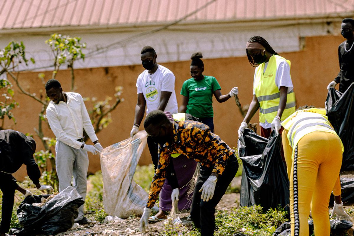 CIUuga's tweet photo. Today, the #CIUGuild Cabinet &amp; Rotaract Club cleaned Katongole Market to prep for tomorrow’s 6th Community Day.

Join us for FREE medical checks, cultural dances &amp; fun!

📍 CIU Muyenga Campus 
🕗 8:00 AM 
✨ Tomorrow, March 7th
#Lead #Innovate #Transform  #Service AboveSelf 🇺🇬 https://t.co/Z2otsYA26D