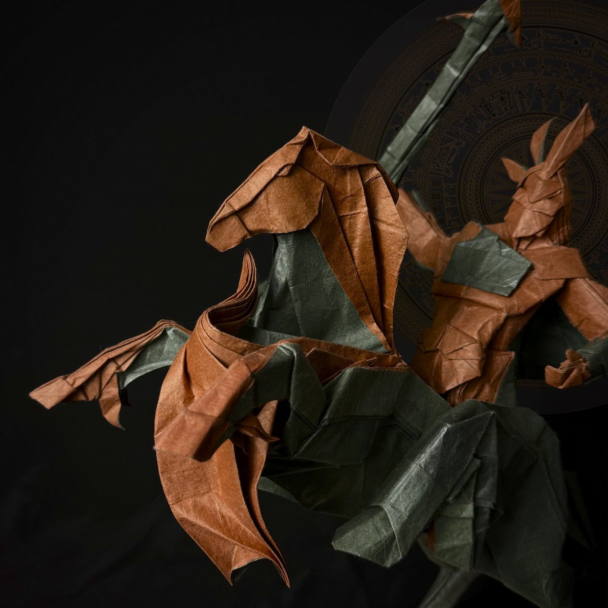 MonsierLeDuc's tweet photo. Saint Gióng - The Heavenly King of Phù Đổng
A legendary hero in Vietnamese folklore. 
Designed and folded by me from Dó+Wenzhou 114cm.
For the Lunar New Year of the horse🐎 https://t.co/GMg8DZhP1a