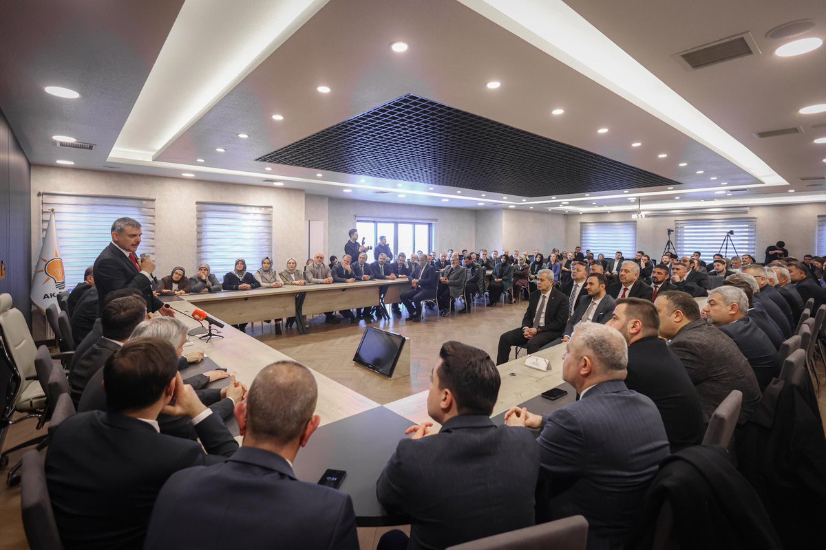 İçişleri Bakanımız Sayın <a href="/mustafaciftcitr/">Mustafa ÇİFTÇİ</a> ’yi İl Başkanlığımızda ağırladık. 

Şehrimiz adına gerçekleştirdiğimiz bu anlamlı buluşma için Sayın Bakanımıza teşekkür ediyor, çalışmalarında kolaylıklar diliyorum.