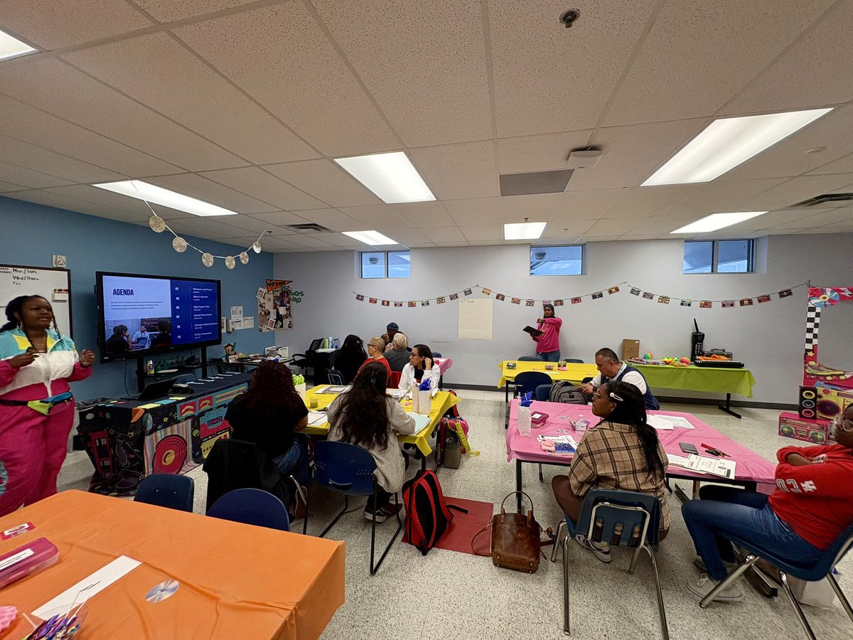 V.Ocañas tweet media