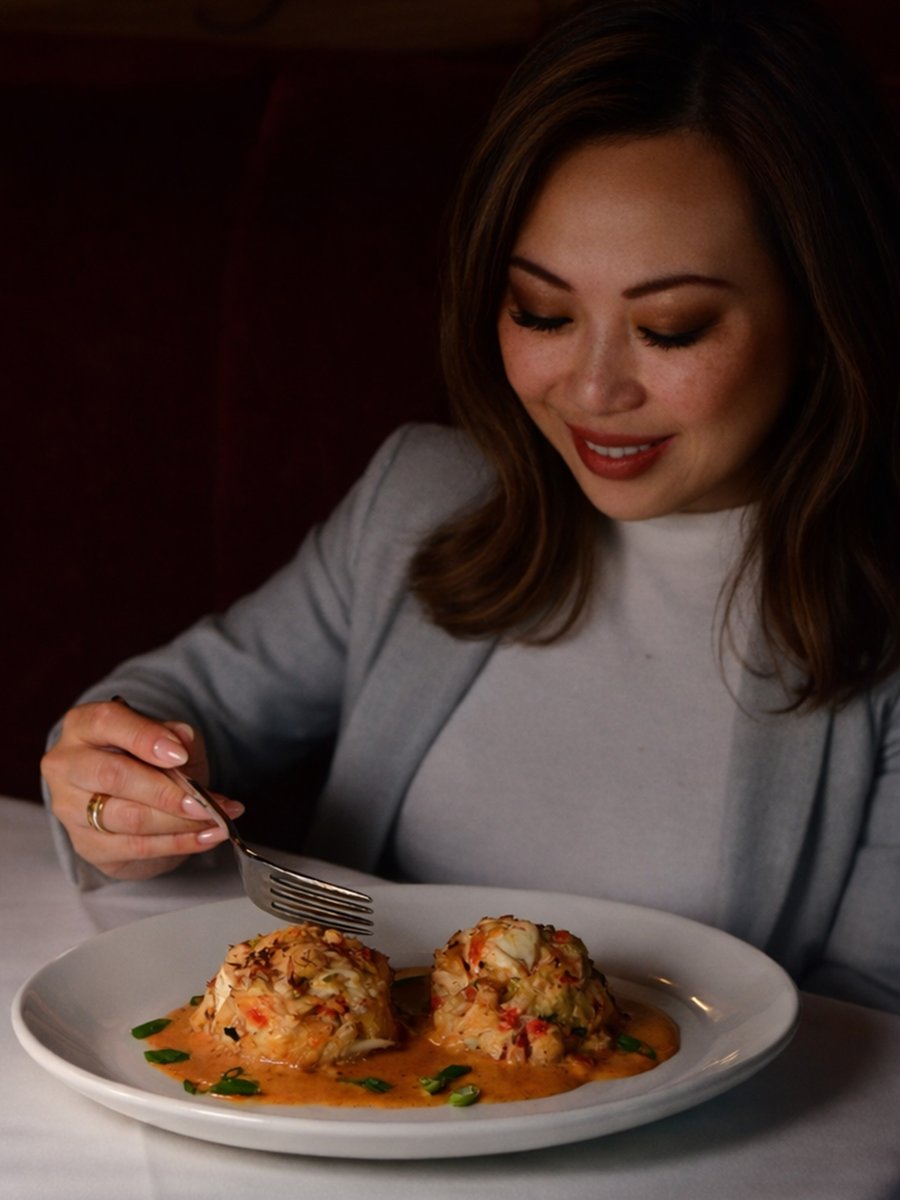 Del Frisco's tweet media