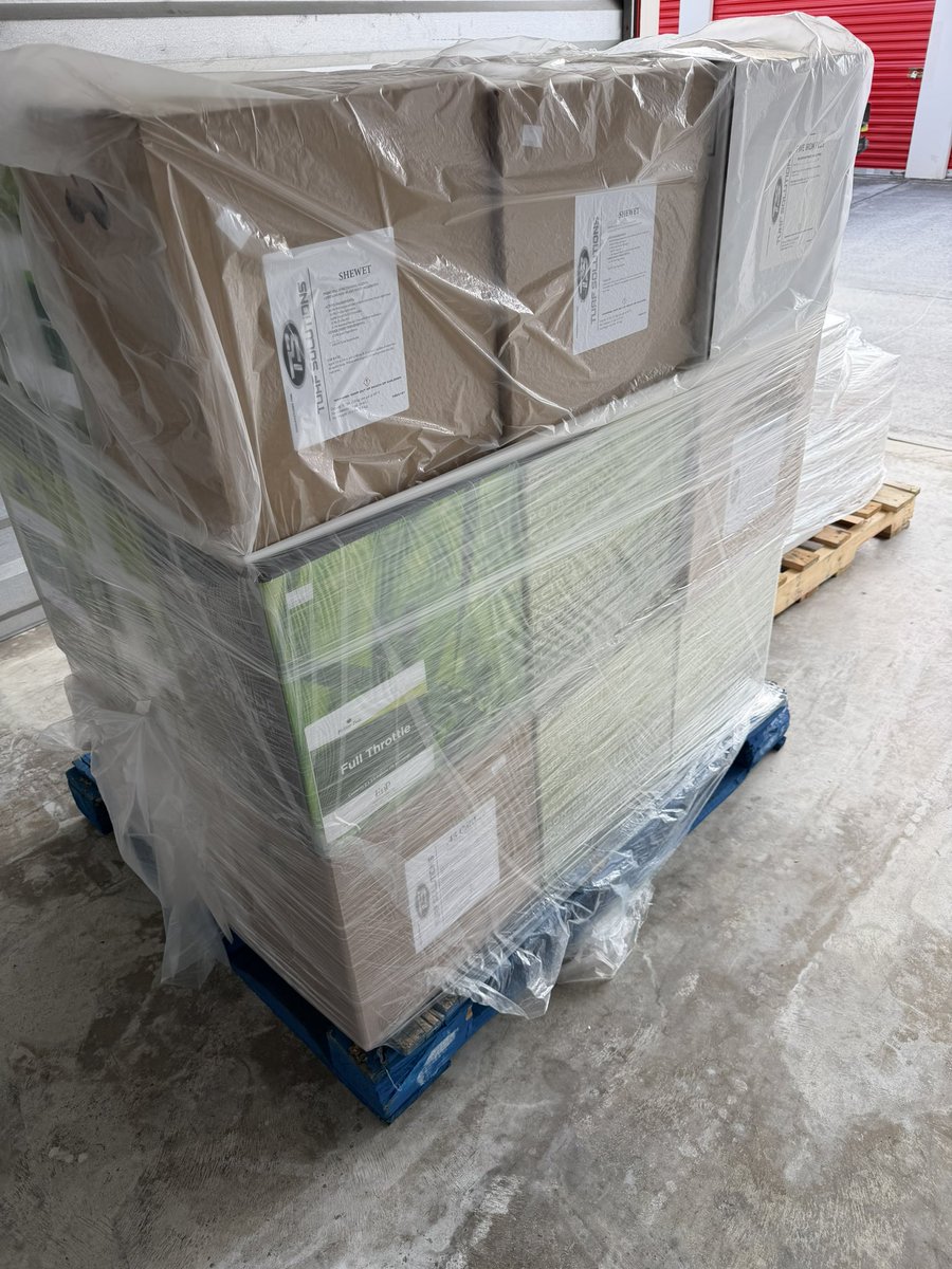 Rob Uzar tweet media