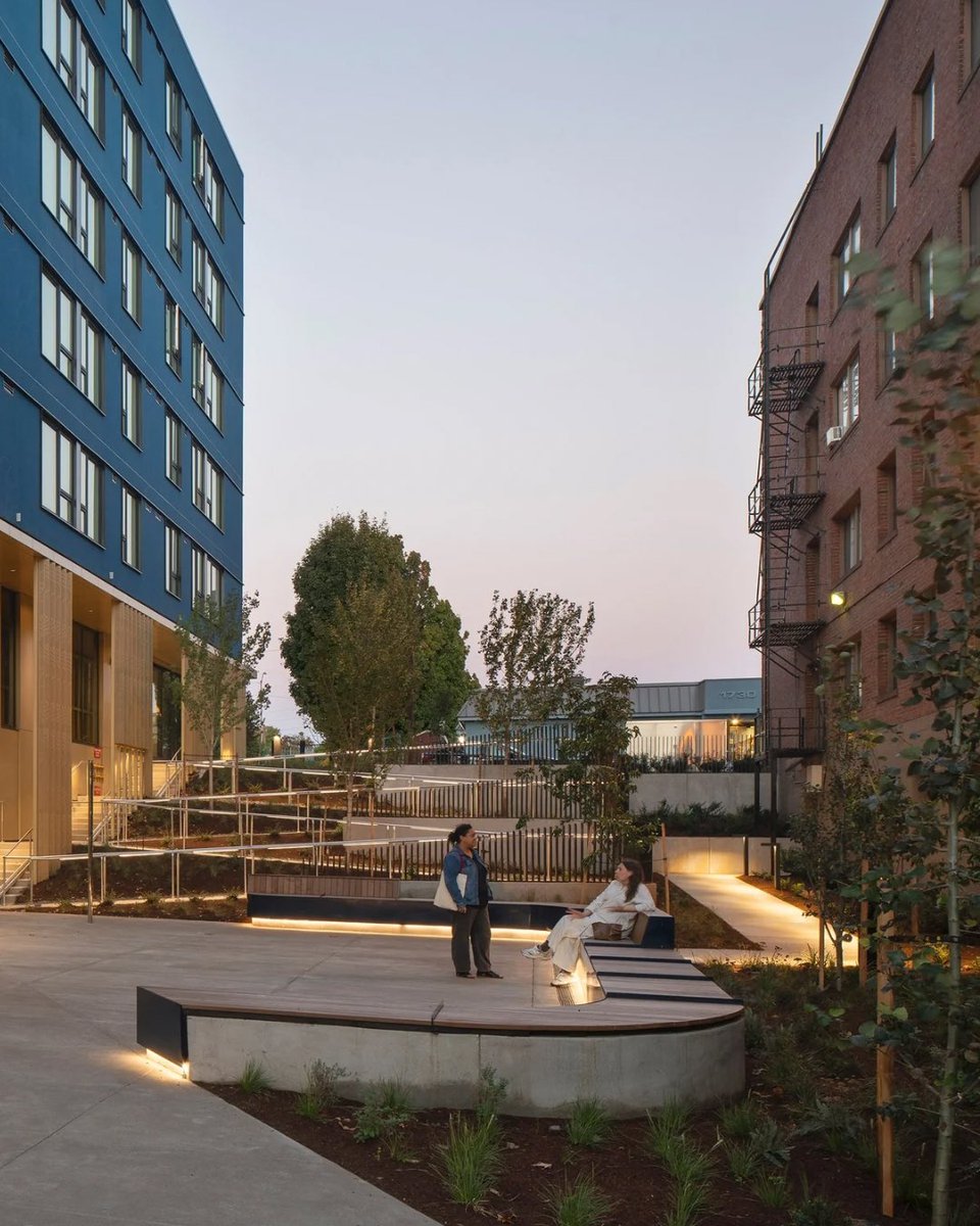 LEVER Architecture tweet media