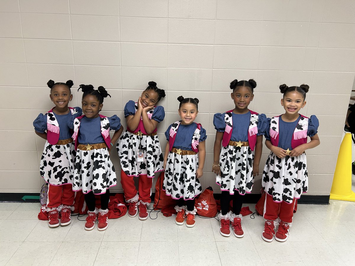 Arica Buckley tweet media