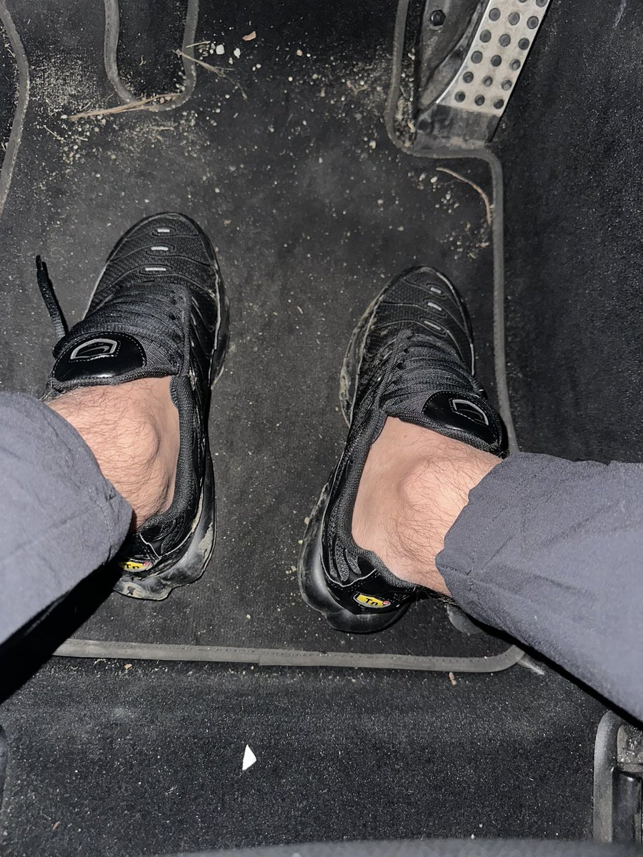 maroc1decite's tweet photo. 😈🖕🏼

RT / SURPRISE EN DM 🦶🏻

#cashmaster #findom #moneyslave #cashslave #paypig #soumis #slave #alphamale #moneydom #paypig #feet #feetworship https://t.co/crXnvqJECK