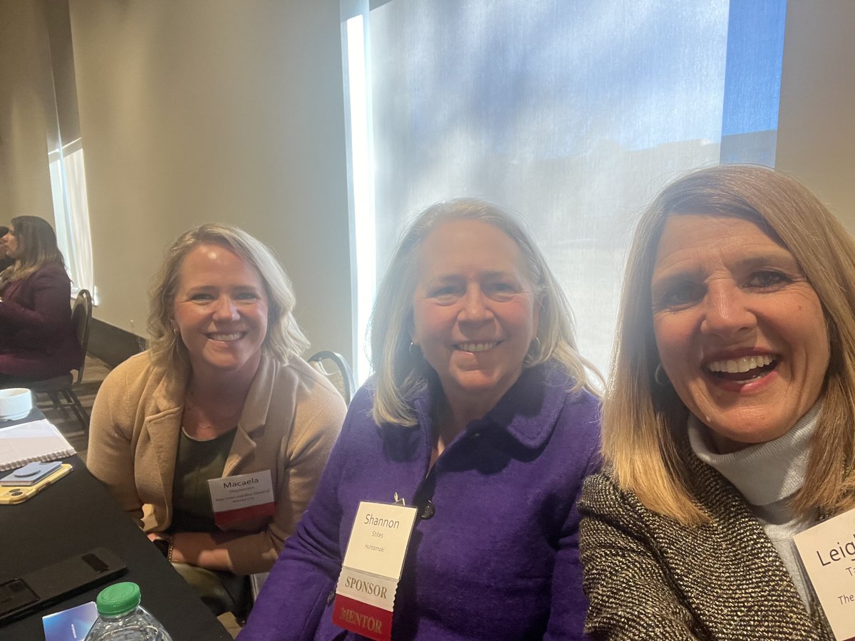 Leigh Anne Taylor Knight tweet media