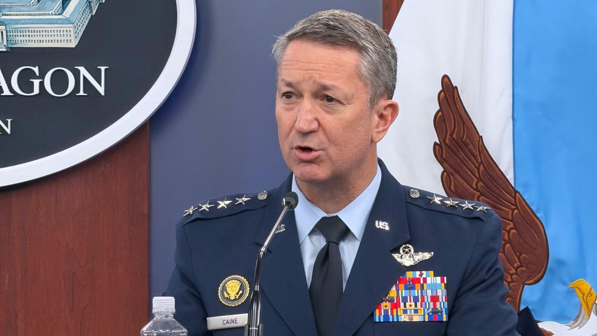 AugsburgerAllgemeine tweet media