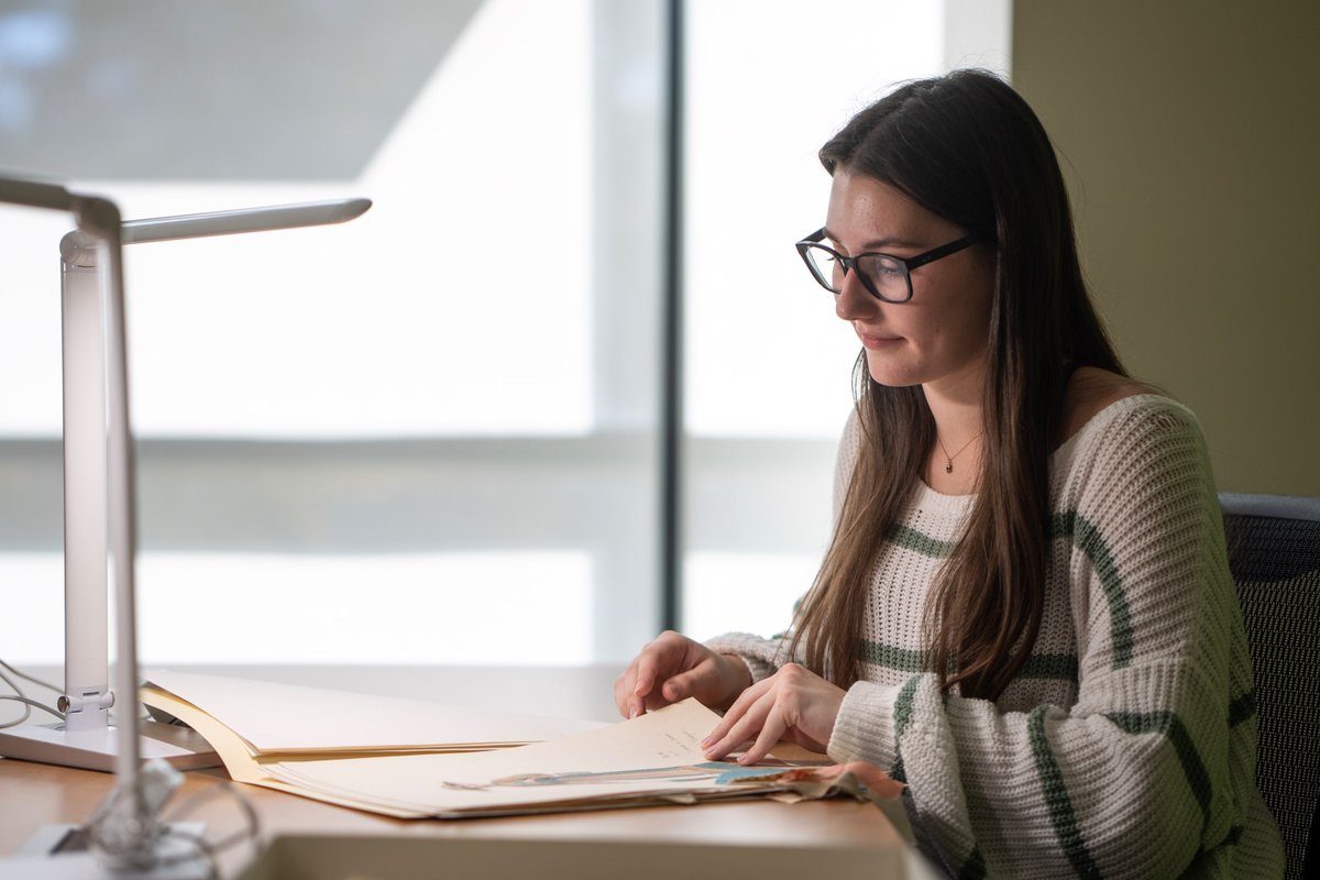 Costello_Biz's tweet image. Stay ahead of the game this spring break by taking time to explore all the virtual career services offerings available to you as a @ Costello_Biz student, so that you can be #CareerReady 

business.gmu.edu/current-studen… 

#CostelloMeansBusiness