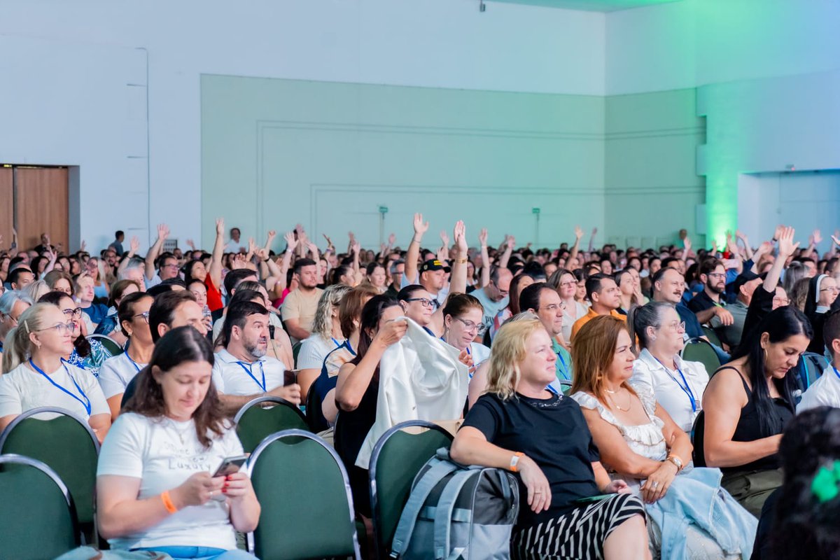 Facultad de Educación UDP tweet media