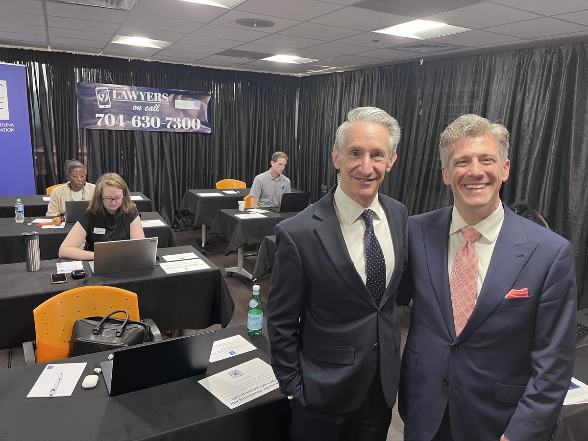 Jason Stoogenke tweet media