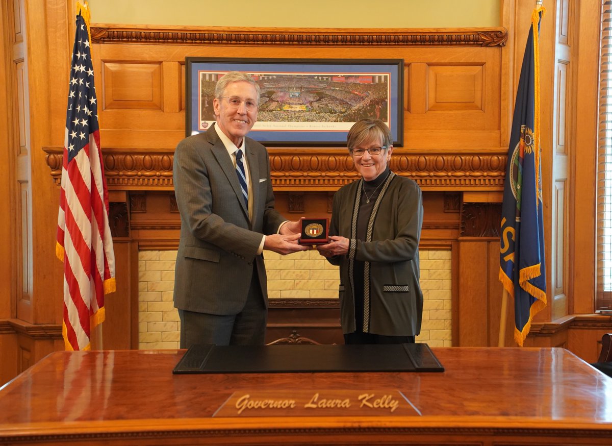 The Council of State Governments tweet media