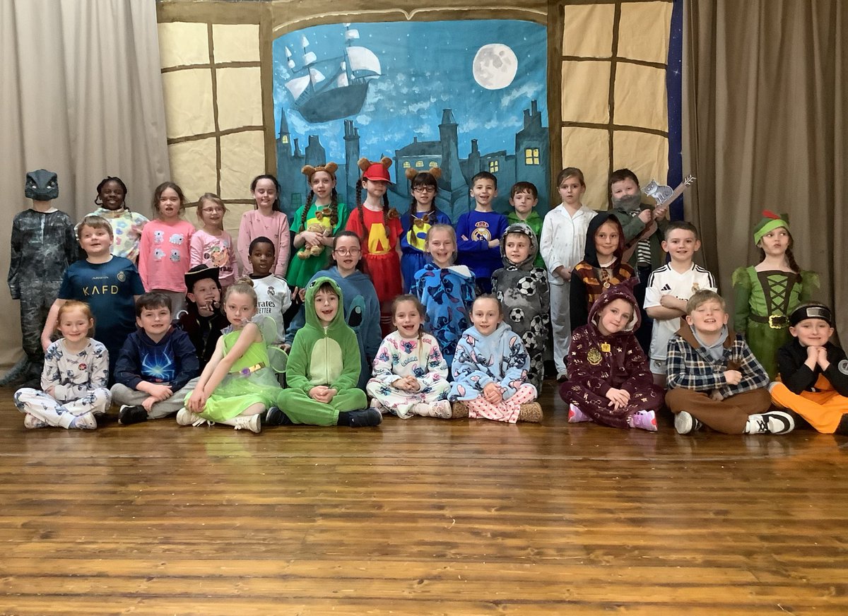 Y3HAS's tweet photo. #WorldBookDay 📚❤️🐿️ https://t.co/hQvfu33lvK