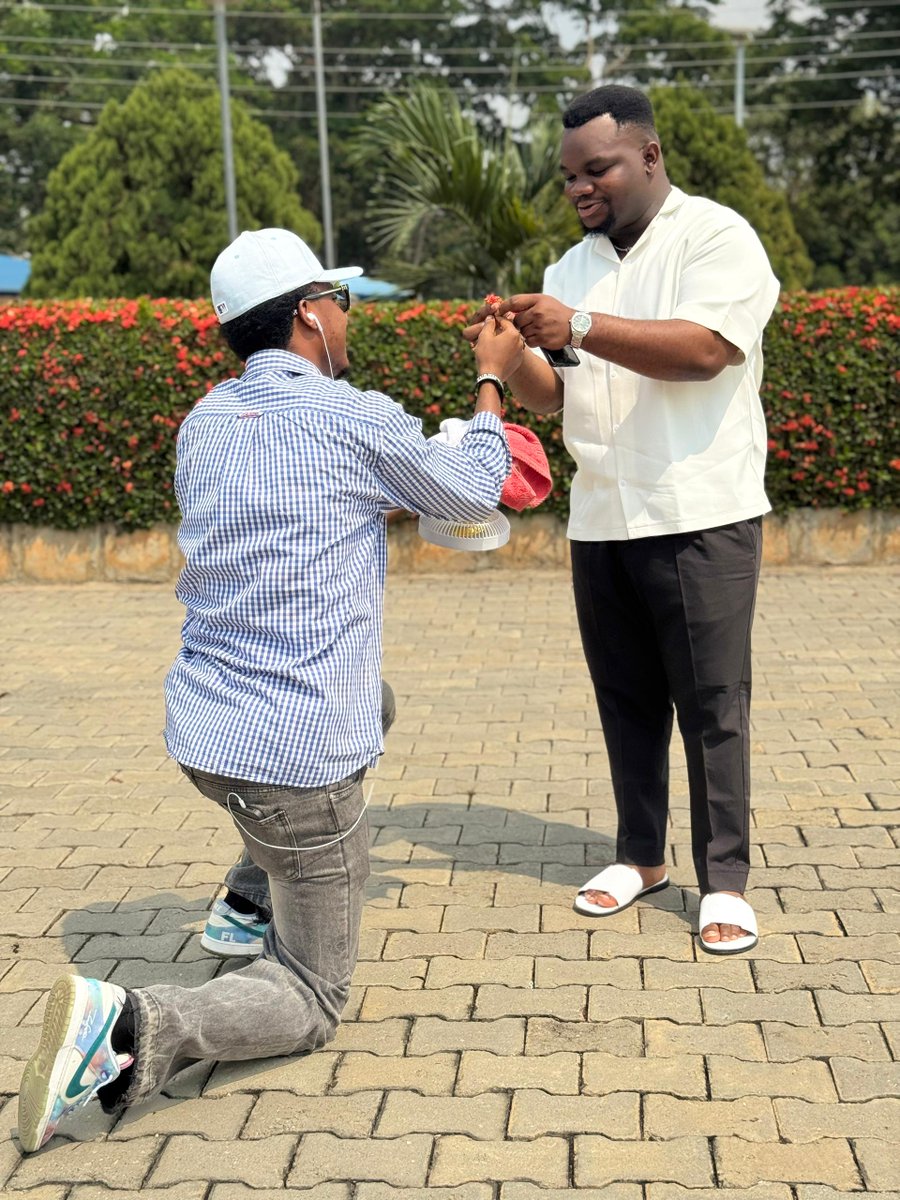 Sir Khaycee tweet media