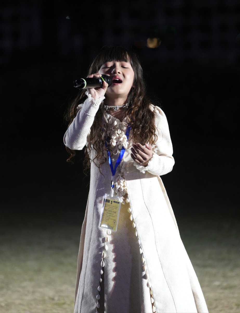 VPIndia's tweet photo. Vice President Shri C. P. Radhakrishnan lauded Mizoram’s young prodigy and PM Rashtriya Bal Puraskar awardee, Esther Lalduhawmi, for her heartfelt and captivating rendition of ‘Bharat Ki Beti’, which evoked a strong sense of patriotism among all present at the cultural evening organized at Lok Bhavan, Aizawl today.