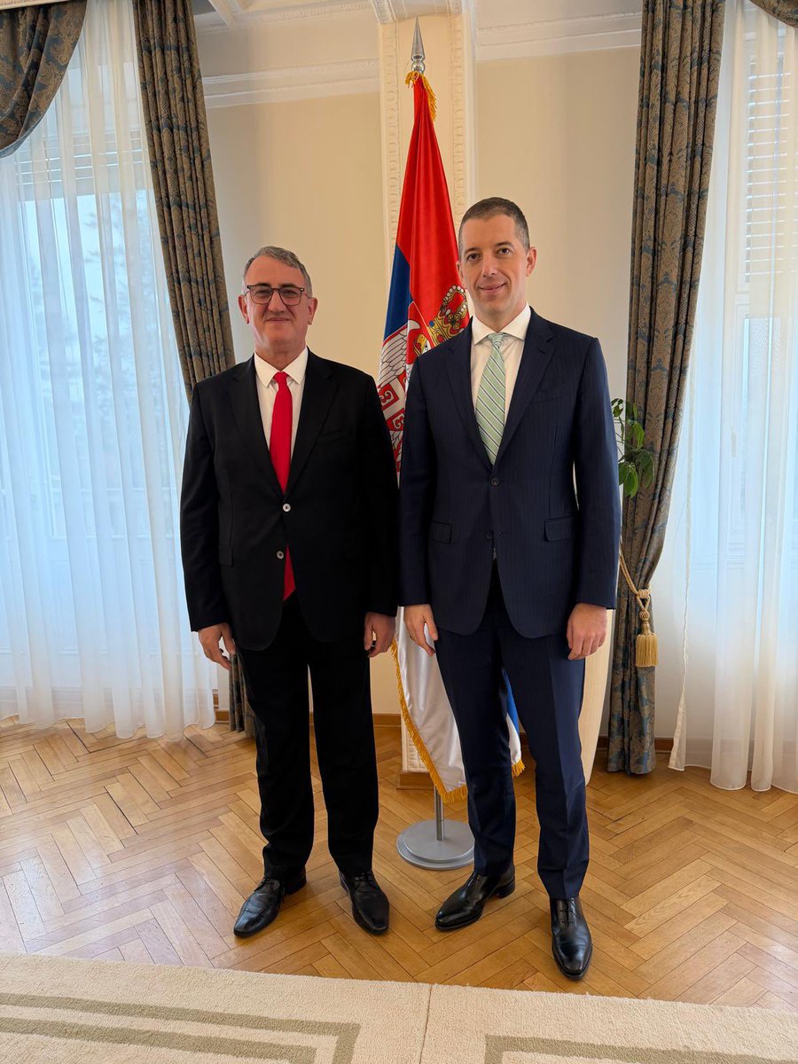 turkiyebsd's tweet photo. Türkiye–Sırbistan İş Konseyi Başkan Yardımcısı ve derneğimiz Başkan Vekili Bayram Akgül, Sırbistan Cumhuriyeti Dışişleri Bakanı Marko Đurić ve Belgrad Büyükelçimiz İlhan Saygılı’yı ziyaret etti. https://t.co/ugLwwqc24E