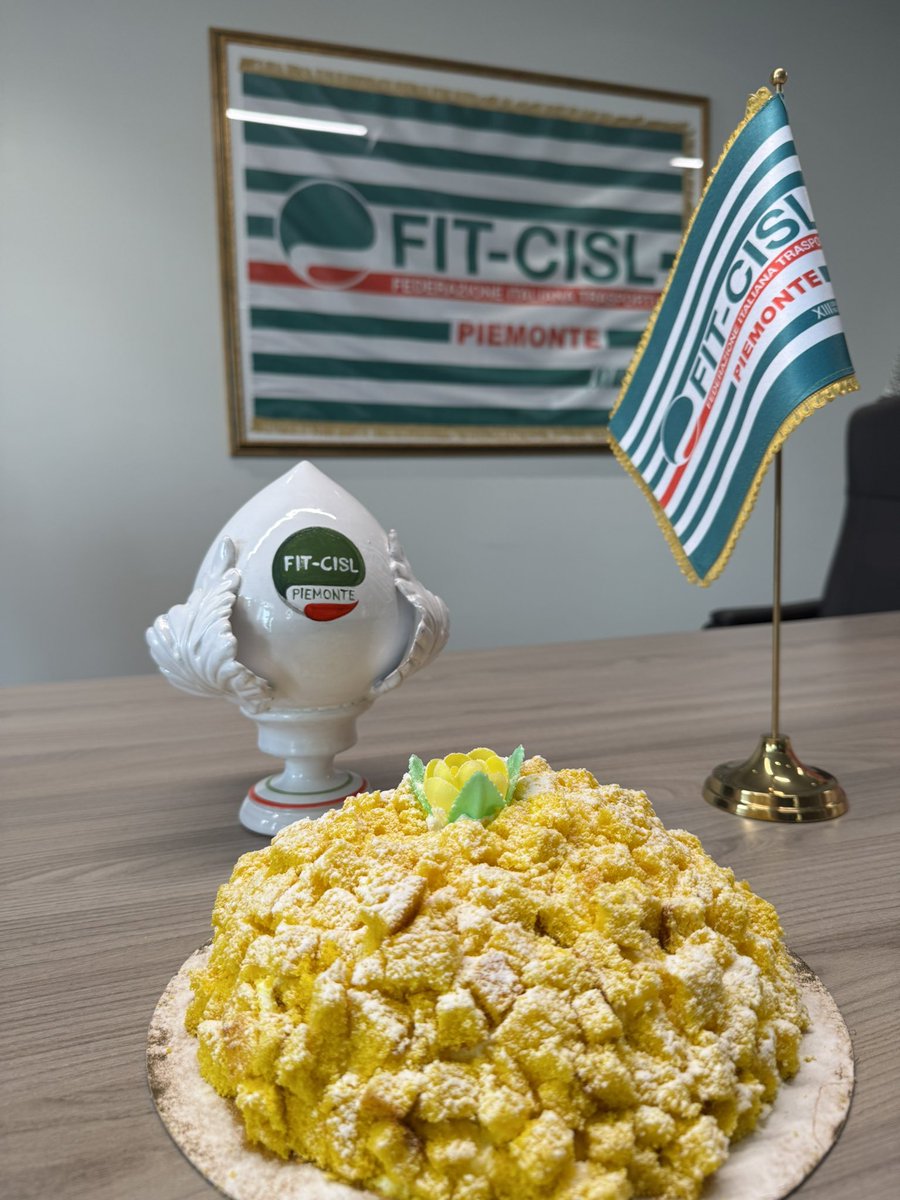 FedexC_official's tweet photo. Oggi presso la sede Fit-Cisl di via Sacchi 51, il Coordinamento Donne Fit-Cisl Piemonte in occasione della Festa della Donna ha omaggiato tutte le iscritte alla Fit-Cisl con un grazioso mazzolino di mimose. https://t.co/umC18QURdS