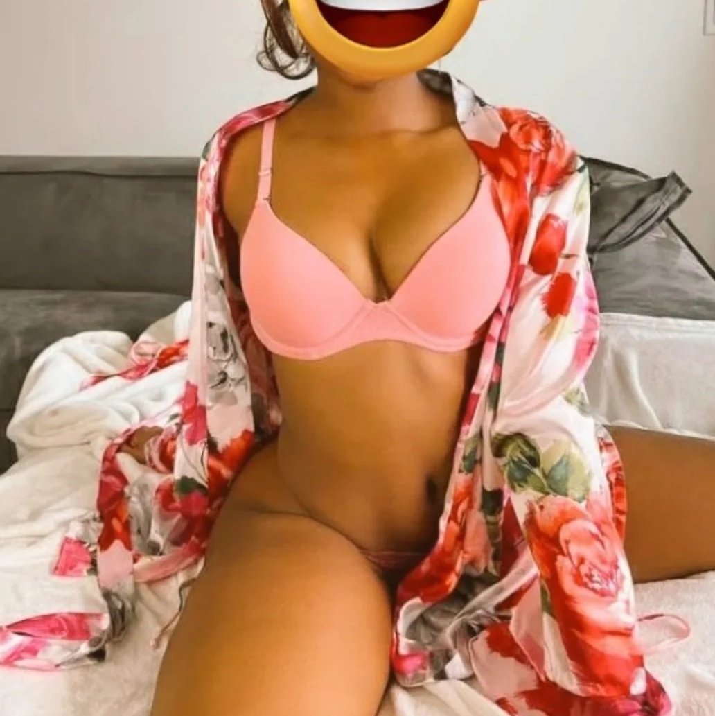 BLunnf29862's tweet photo. #Tabuk
#Tabuk_massage https://t.co/r2BdGwL3Gf