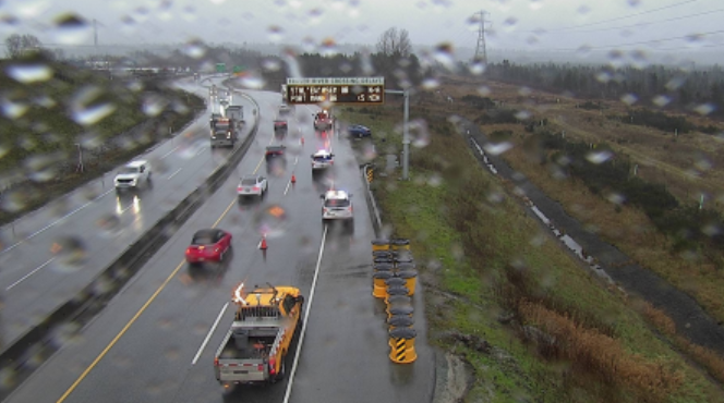 DriveBC's tweet photo. ⚠️#BCHwy17 eastbound vehicle incident east of 80th St blocking the right lane. Crews on scene, use caution. https://t.co/j1acFT5tTZ #SPFR #DeltaBC https://t.co/xGYSsSTJcM