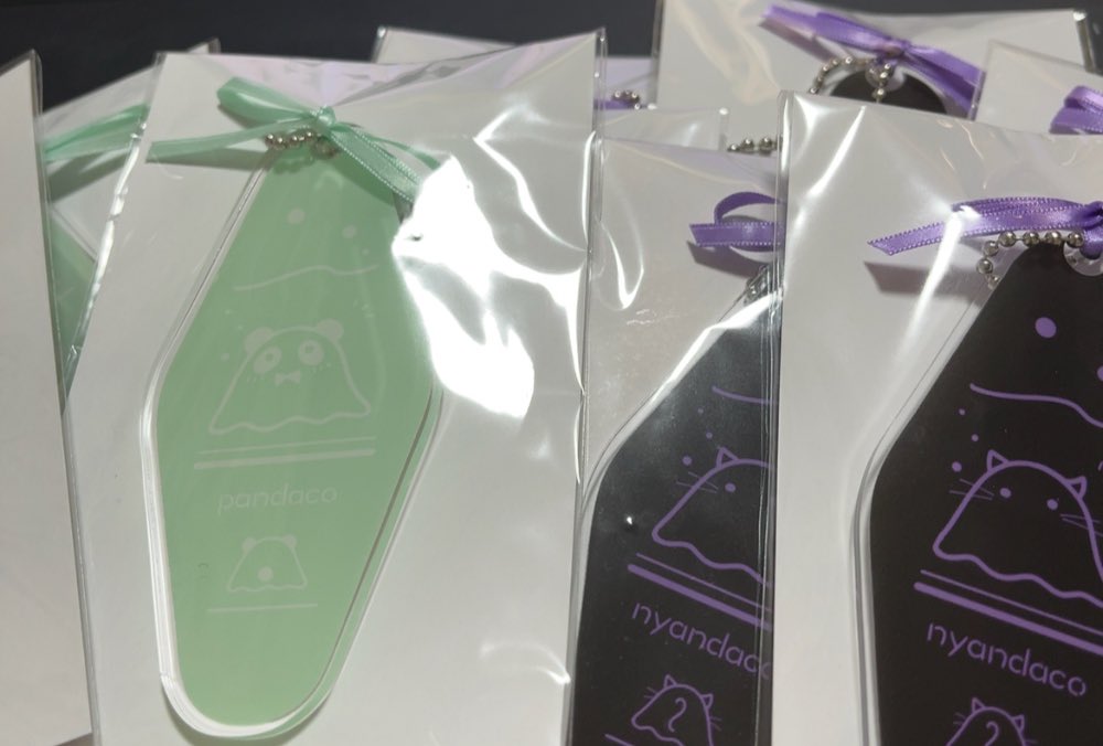 アニマル×メンダコモーテルアクキーもイベントに持って行きます🤝