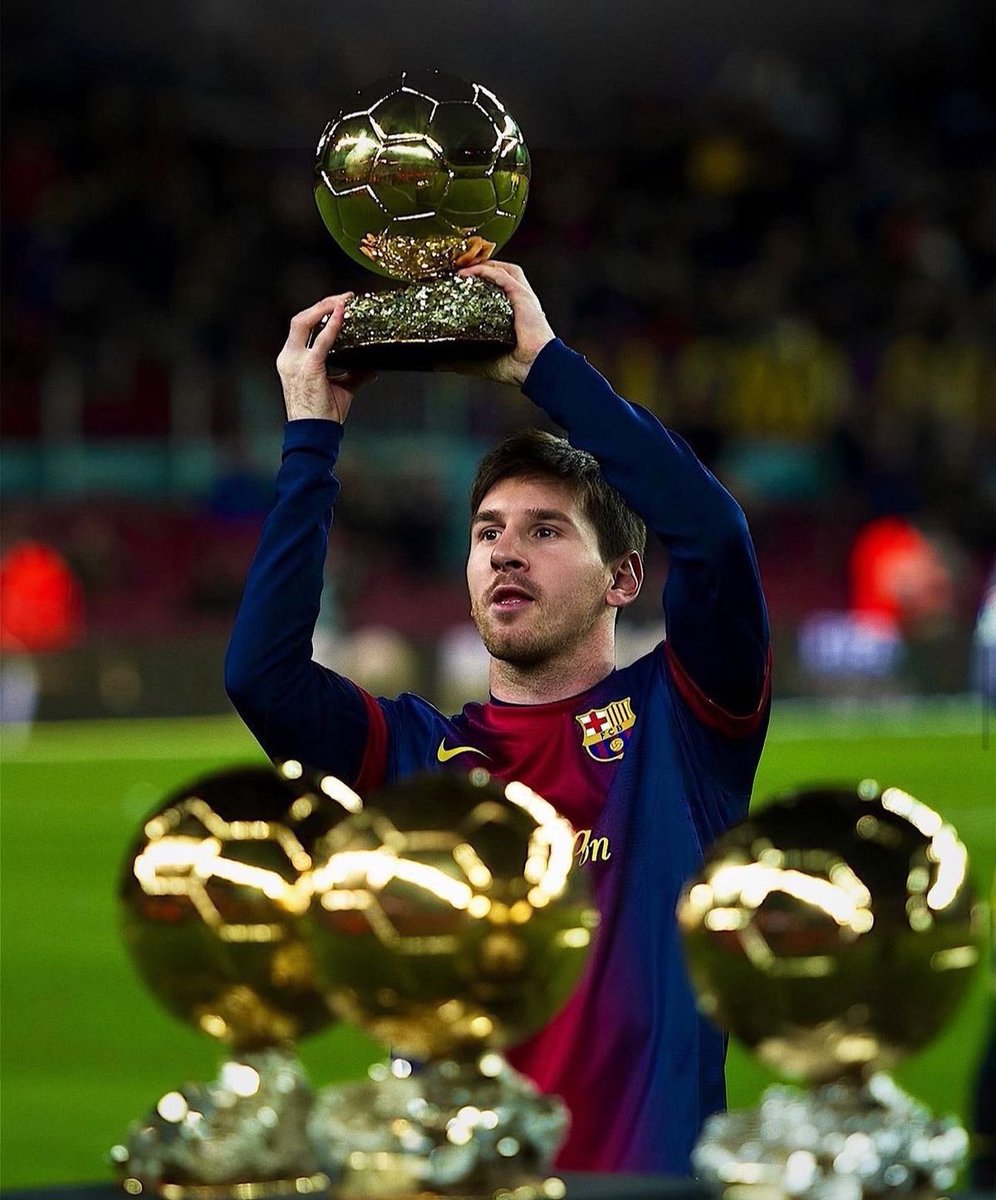 Me habia retirado del messismo en qatar 2022 despues de estar toda mi vida porque pense que nunca mas iba a tener que defenderlo hasta el dia de ayer. 

Un papelon todas las cosas que pusieron y metiendo al diego que literalmente lo amaba a leo. 

Chupense una pija.