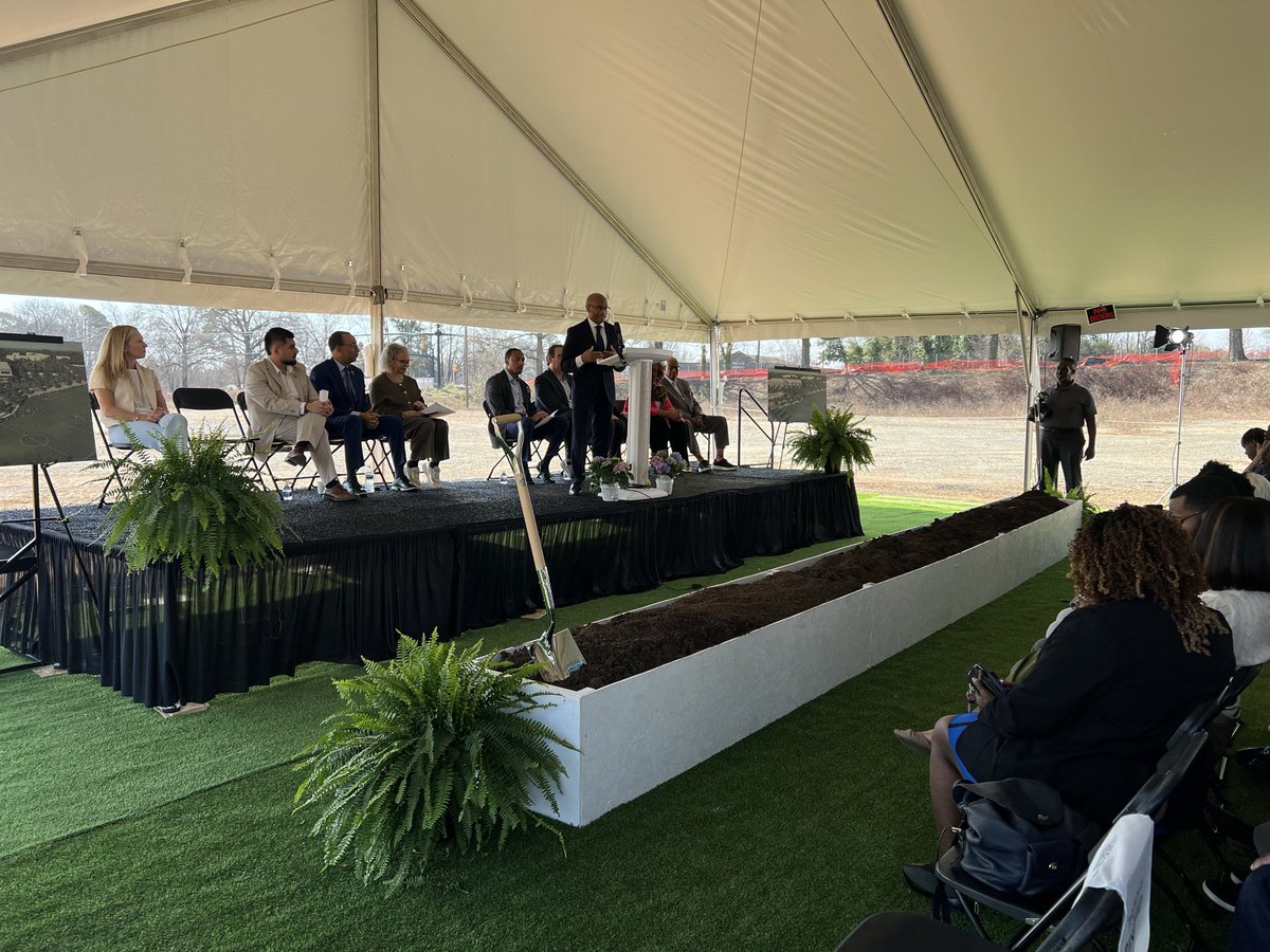 CLT Economic Development tweet media