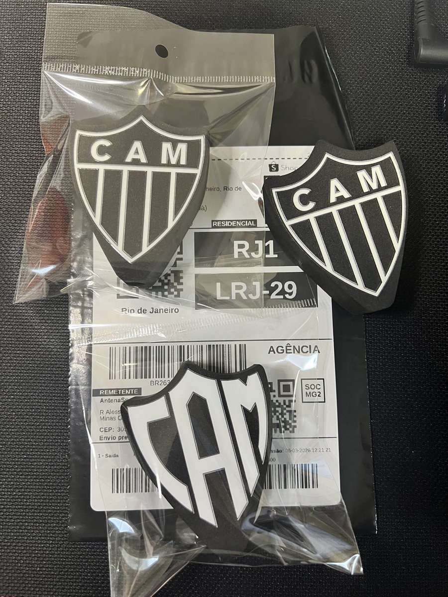 Antena_Sports's tweet photo. Hoje enviamos mais para a torcida do Galo, e foi lá pro RJ. https://t.co/AQuuQfVebF