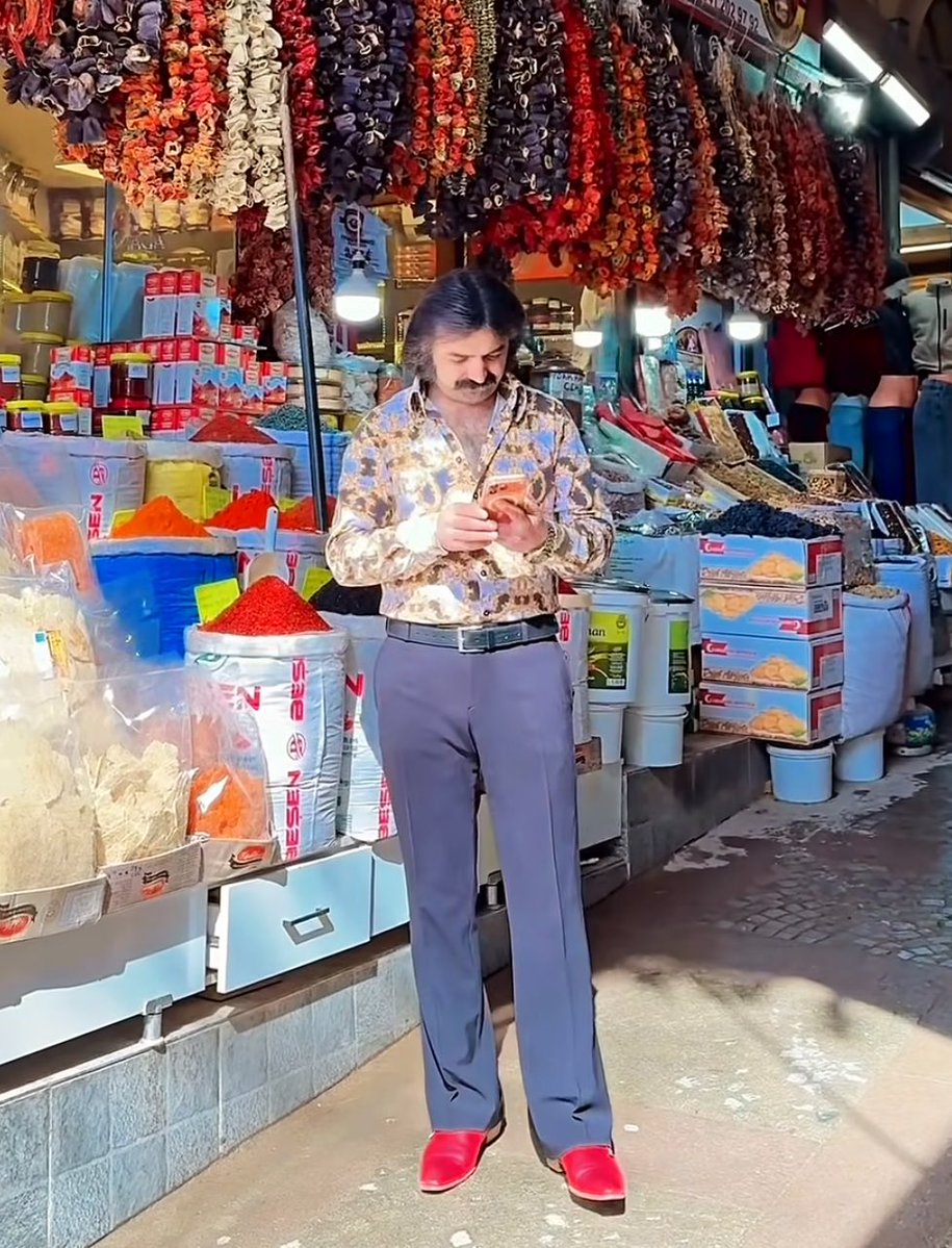 Berni Bierschiss (besoffen) tweet media