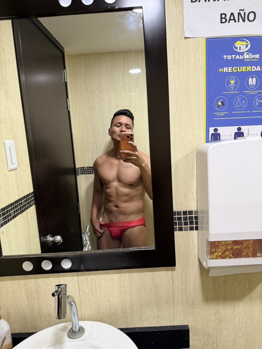 HidalgoPoe's tweet photo. RT https://t.co/oCx4Htta6k