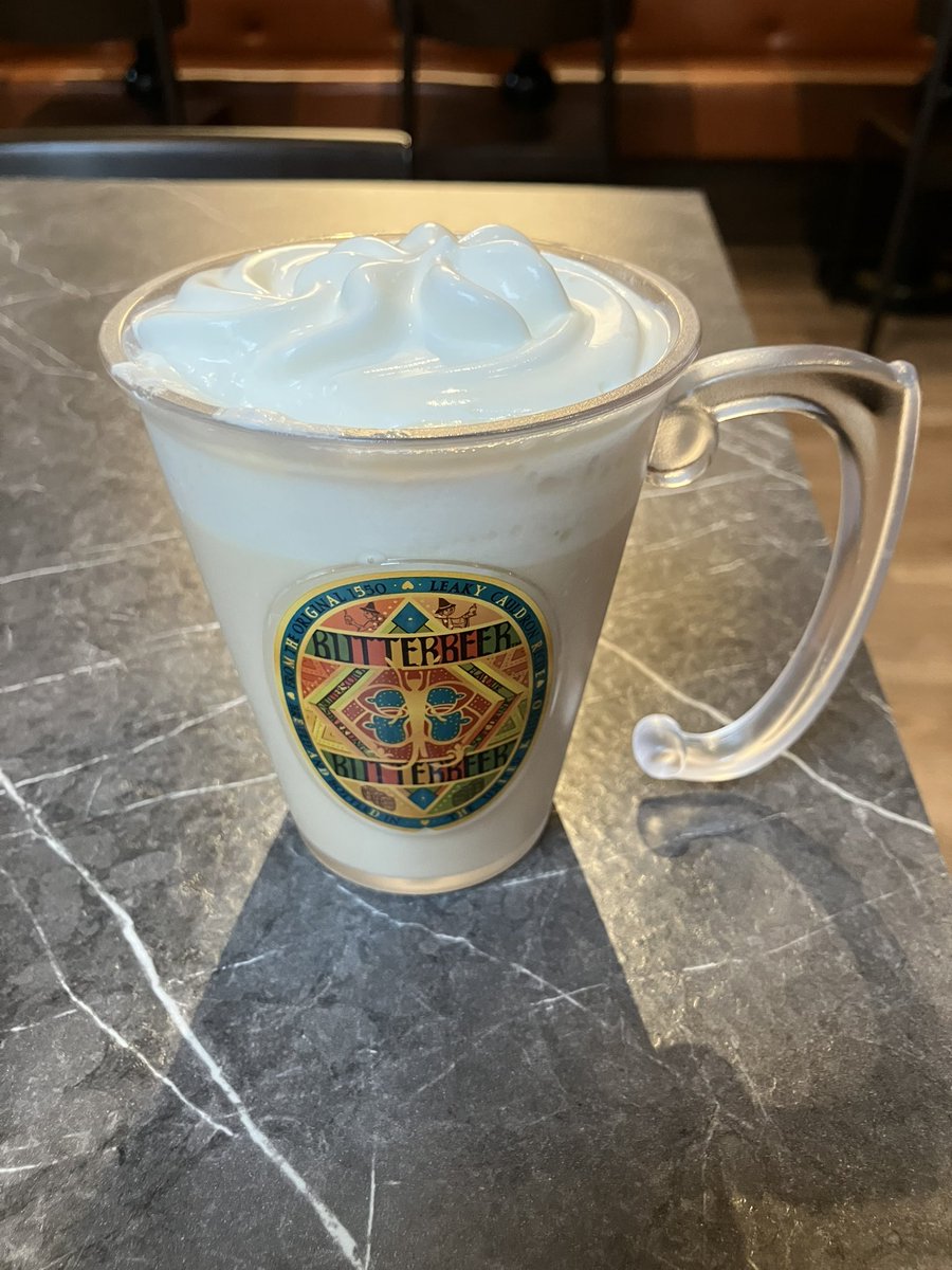 tbbrowning's tweet photo. Hot butterbeer really is the only way to go https://t.co/5fG3zfDDW7