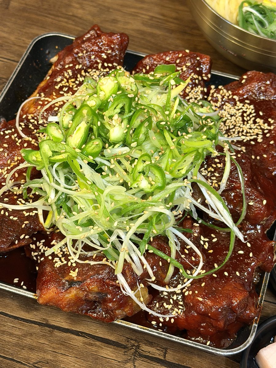 침고임 tweet media